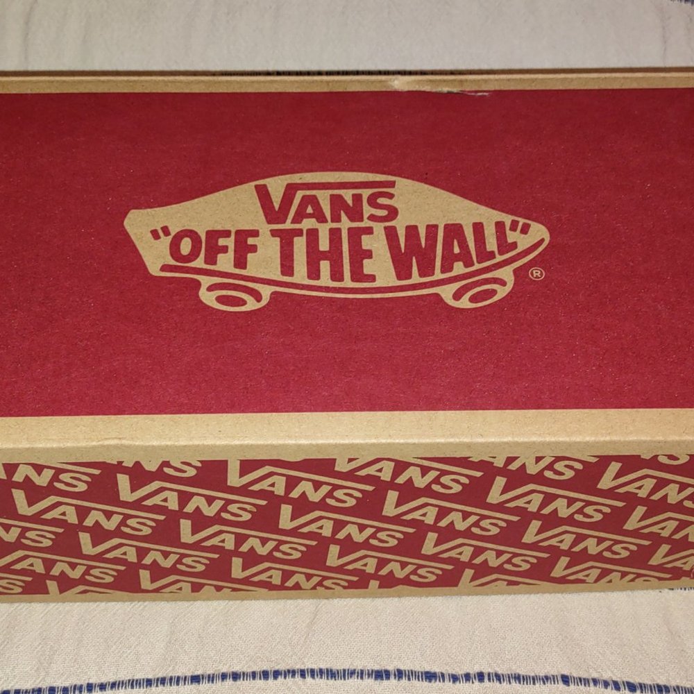 Brand New Vans Blue Tonal Mono/Check Shoes
